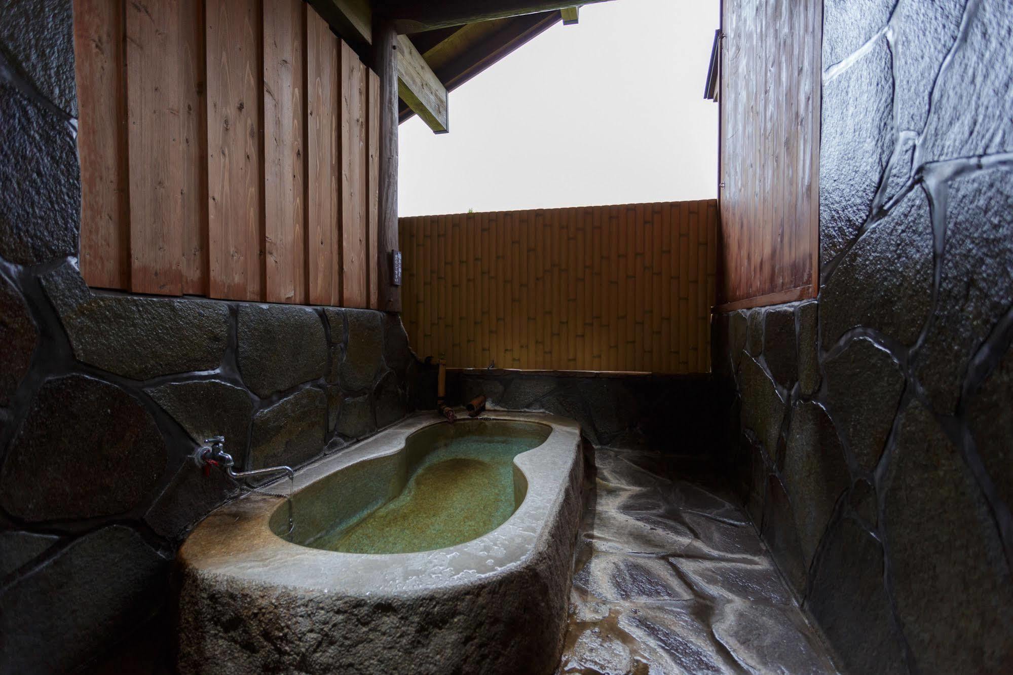 Yufuin Ryokan Nogiku Bagian luar foto